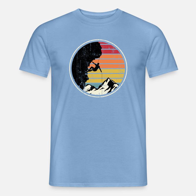 Sunset Summit Climber Silhouette - Männer T-Shirt - Carolina Blue