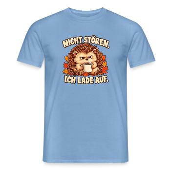 Nicht stören, ich lade auf - Igel mit Kaffee - Männer T-Shirt - Carolina Blue - Vorne - AI Model Male 178 light (178cm)