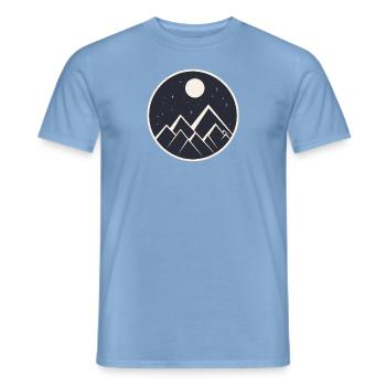 logo de montagne dans la nuit étoilée - T-shirt homme - carolina blue - Devant - AI Model Male 178 light (178cm)
