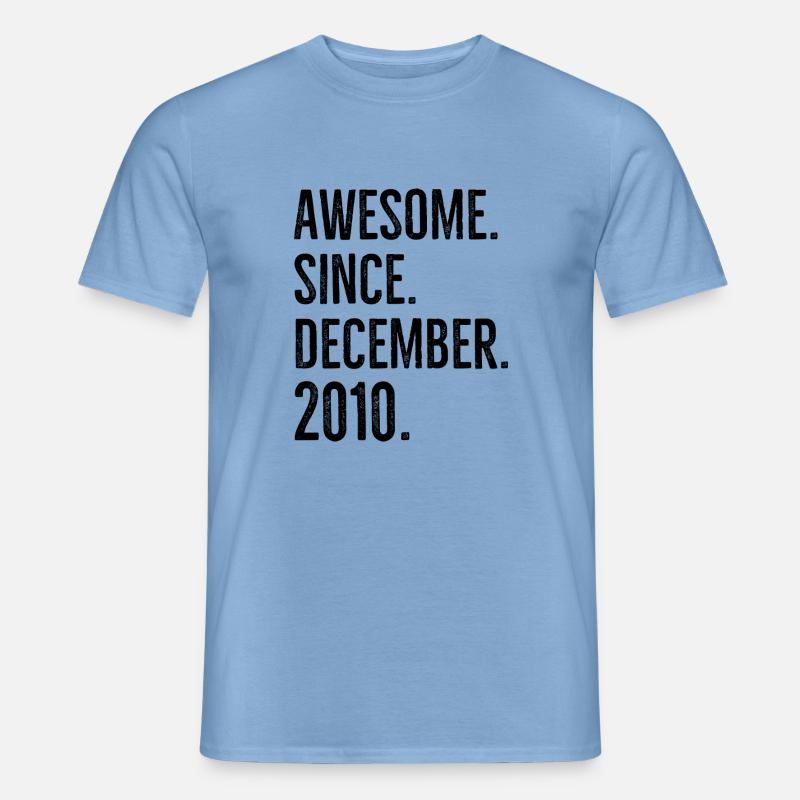 Awesome seit Dezember 2010 - Männer T-Shirt - Carolina Blue