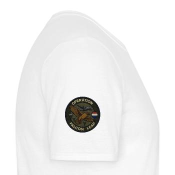 Écusson de l’opération Falcon Leap - T-shirt homme - blanc - Droite - AI Model Male 178 dark (178cm)