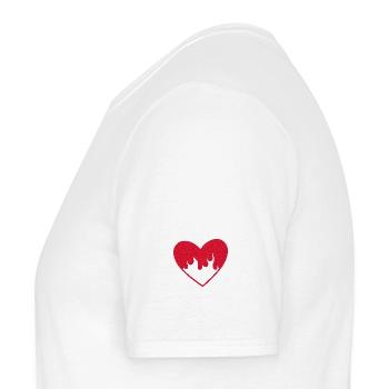 Brennendes Rotes Herz: Glühende Leidenschaft - Männer T-Shirt - Weiß - Links - AI Model Male 178 dark (178cm)