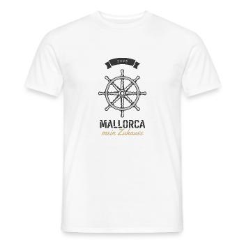 Mallorca mein Zuhause - Schiff Ahoi - Männer T-Shirt - Weiß - Vorne - AI Model Male 178 dark (178cm)