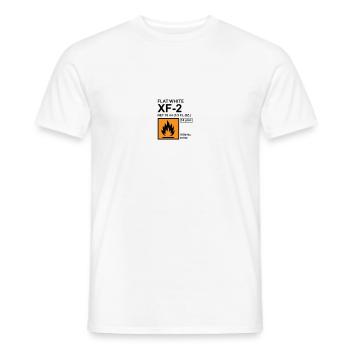 Flaches weißes Farbetikett - Männer T-Shirt - Weiß - Vorne - AI Model Male 178 dark (178cm)
