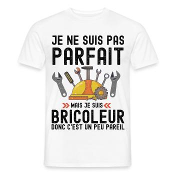 Humour Bricoleur Autodérision - T-shirt homme - blanc - Devant - AI Model Male 178 dark (178cm)