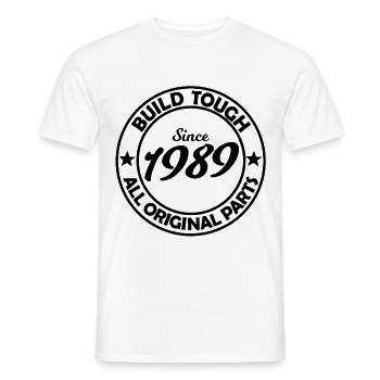 Geboren in 1989 - Männer T-Shirt - Weiß - Vorne - AI Model Male 178 dark (178cm)