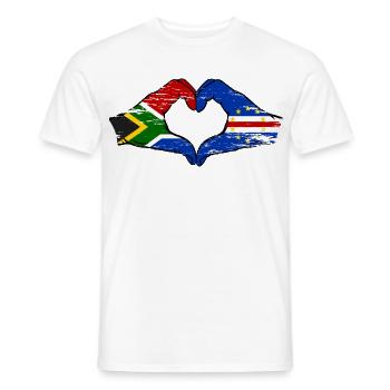 Kap Verde Südafrika Flagge Hände Herzform used - Männer T-Shirt - Weiß - Vorne - AI Model Male 178 dark (178cm)
