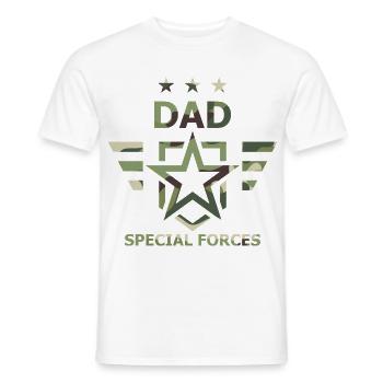 Vater-Spezialeinheiten-Tarn-Militär - Männer T-Shirt - Weiß - Vorne - AI Model Male 178 dark (178cm)