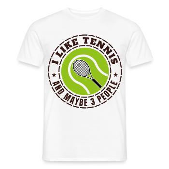 ICH MAG TENNIS UND VIELLEICHT DREI LEUTE - Männer T-Shirt - Weiß - Vorne - AI Model Male 178 dark (178cm)