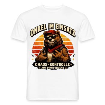 Onkel im Einsatz – Chaos-Kontrolle mit Bär - Männer T-Shirt - Weiß - Vorne - AI Model Male 178 dark (178cm)