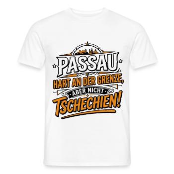 Passau Hart an der Grenze aber nicht Tschechien - Männer T-Shirt - Weiß - Vorne - AI Model Male 178 dark (178cm)