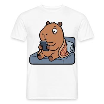 Müde, süße Capybara spielt vor dem Schlafengehen am Handy - Männer T-Shirt - Weiß - Vorne - AI Model Male 178 dark (178cm)