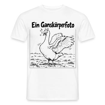 Lustiges Ganskörperfoto - Männer T-Shirt - Weiß - Vorne - AI Model Male 178 dark (178cm)