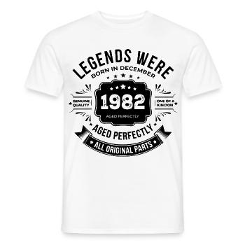 Dezember 1982 - Männer T-Shirt - Weiß - Vorne - AI Model Male 178 dark (178cm)