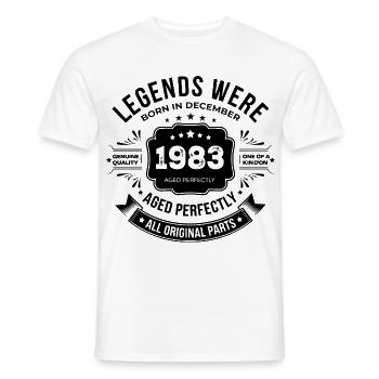 Dezember 1983 - Männer T-Shirt - Weiß - Vorne - AI Model Male 178 dark (178cm)