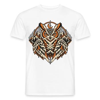 Nachtwächter Eule – Alpine Wildnis - Männer T-Shirt - Weiß - Vorne - AI Model Male 178 dark (178cm)