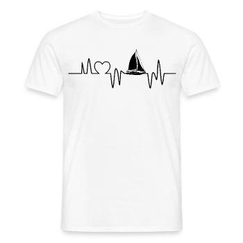 Segler Geschenk Segelboot Meer Herzschlag Segeln - Männer T-Shirt - Weiß - Vorne - AI Model Male 178 dark (178cm)