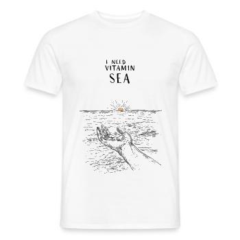Vitamin Sea - Männer T-Shirt - Weiß - Vorne - AI Model Male 178 dark (178cm)