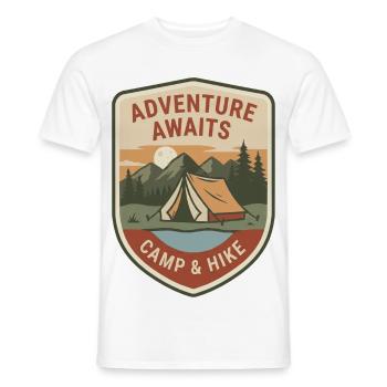 Abenteuer wartet: Camp & Hike - Männer T-Shirt - Weiß - Vorne - AI Model Male 178 dark (178cm)