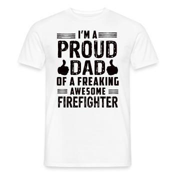 Chez un fier papa Oa Freaking Pompier génial - T-shirt homme - blanc - Devant - AI Model Male 178 dark (178cm)