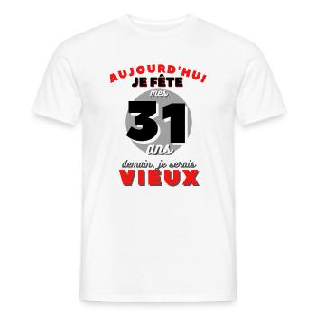 Cadeau Homme anniversaire 31 ans - T-shirt homme - blanc - Devant - AI Model Male 178 dark (178cm)