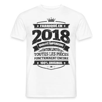 FABRIQUÉ EN 2018 - T-shirt homme - blanc - Devant - AI Model Male 178 dark (178cm)