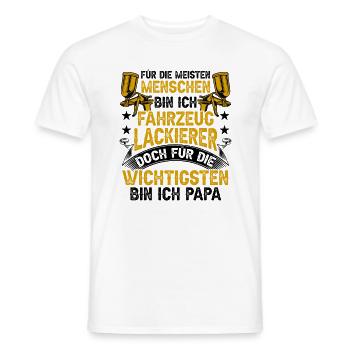 Fahrzeuglackierer ist Papa Lackierer Autolackierer - Männer T-Shirt - Weiß - Vorne - AI Model Male 178 dark (178cm)