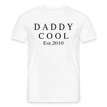 Daddy Cool est 2010 - T-shirt homme - blanc - Devant - AI Model Male 178 dark (178cm)
