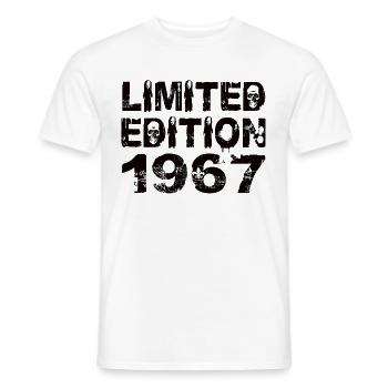 Édition limitée 1967 Anniversaire 1967 Anniversaire - T-shirt homme - blanc - Devant - AI Model Male 178 dark (178cm)