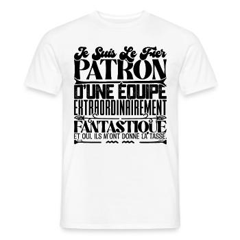 Fier patron d'une équipe incroyable Drôle d’emploi - T-shirt homme - blanc - Devant - AI Model Male 178 dark (178cm)