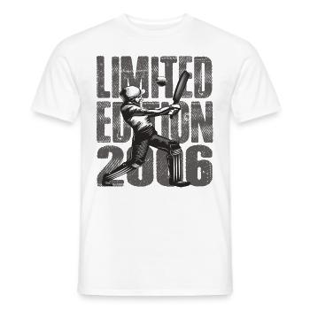 Limited Edition 2006 Limited Edition Cricket - Männer T-Shirt - Weiß - Vorne - AI Model Male 178 dark (178cm)