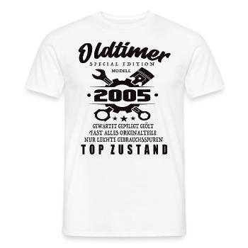 Oldtimer Special Edition Modell 2005 Geburtstag - Männer T-Shirt - Weiß - Vorne - AI Model Male 178 dark (178cm)