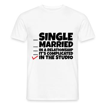 Single, Married, In A Relationship, In The Studio4 - Männer T-Shirt - Weiß - Vorne - AI Model Male 178 dark (178cm)