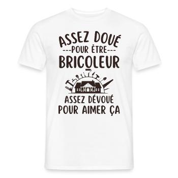 Assez doué pour être un bricoleur - T-shirt homme - blanc - Devant - AI Model Male 178 dark (178cm)