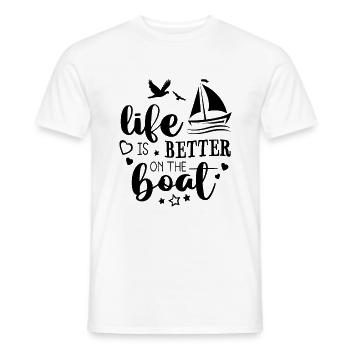 Life Is Better On The Boat Sailboat Captain Sailin - Männer T-Shirt - Weiß - Vorne - AI Model Male 178 dark (178cm)