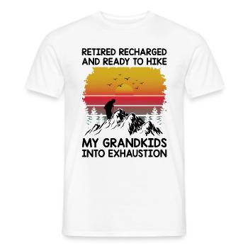 Randonnée Grand-mère retraitée Retraitée Pension Hiker Tre - T-shirt homme - blanc - Devant - AI Model Male 178 dark (178cm)