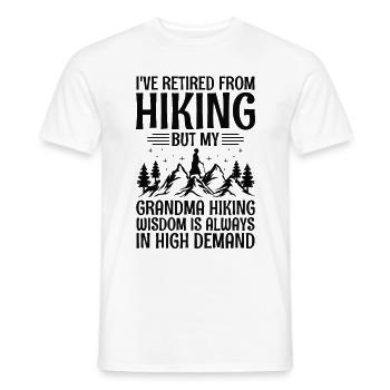 Randonnée Grand-mère retraitée Retraitée Pension Hiker Tre - T-shirt homme - blanc - Devant - AI Model Male 178 dark (178cm)