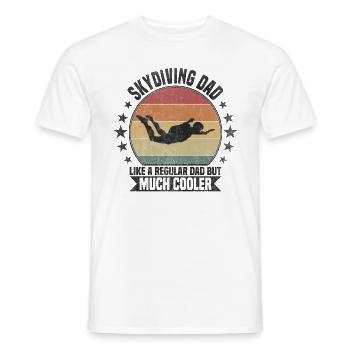 Skydiving dad Sky Diving - Männer T-Shirt - Weiß - Vorne - AI Model Male 178 dark (178cm)