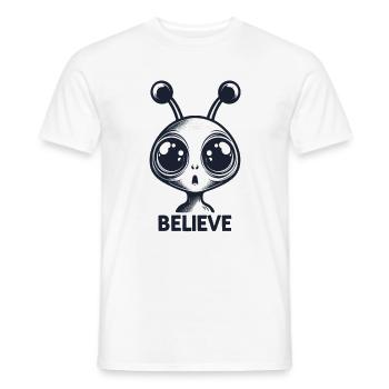 Lustiges Außerirdischer Alien Believe - Männer T-Shirt - Weiß - Vorne - AI Model Male 178 dark (178cm)