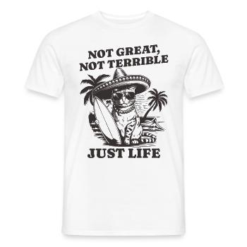 Lustiger Waschbär Spruch – Just Life - Männer T-Shirt - Weiß - Vorne - AI Model Male 178 dark (178cm)