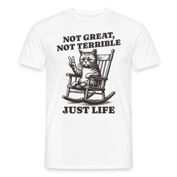 Lustiger Waschbär Spruch – Just Life - Männer T-Shirt - Weiß - Vorne - AI Model Male 178 dark (178cm)