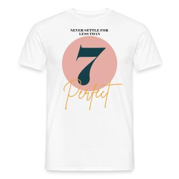 Sieben perfekt - Männer T-Shirt - Weiß - Vorne - AI Model Male 178 dark (178cm)
