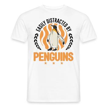 Easily distracted by Penguins Pinguin - Männer T-Shirt - Weiß - Vorne - AI Model Male 178 dark (178cm)