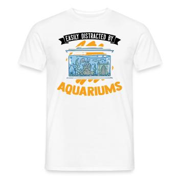 Easily distracted by Aquariums Aquaristik Aquarist - Männer T-Shirt - Weiß - Vorne - AI Model Male 178 dark (178cm)
