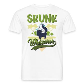 Stinktier Flüsterer - Männer T-Shirt - Weiß - Vorne - AI Model Male 178 dark (178cm)