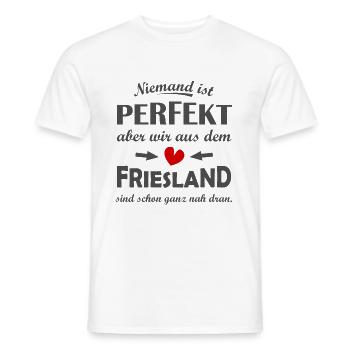 Friesländer - Männer T-Shirt - Weiß - Vorne - AI Model Male 178 dark (178cm)