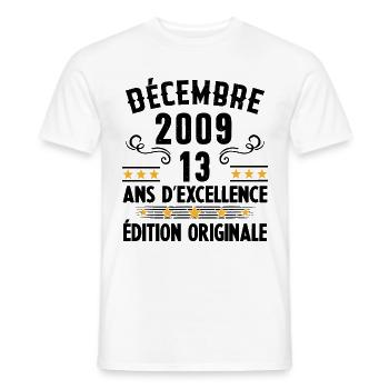 Cadeau Anniversaire Vintage 13 Ans Décembre 2009 - T-shirt homme - blanc - Devant - AI Model Male 178 dark (178cm)
