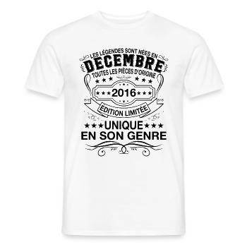 Cadeau Les légendes sont nées en Décembre 2016 - T-shirt homme - blanc - Devant - AI Model Male 178 dark (178cm)