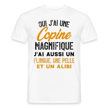 Oui J'ai une Copine Magnifique - Humour Couple - T-shirt homme - blanc - Devant - AI Model Male 178 dark (178cm)
