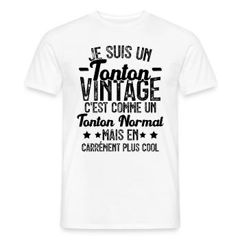 Tonton Vintage C'est Comme Tonton Normal Plus Cool - T-shirt homme - blanc - Devant - AI Model Male 178 dark (178cm)